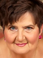 Curvy British housewife getting very frisky