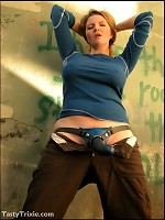 TastyTrixie's Strap-On Dildo